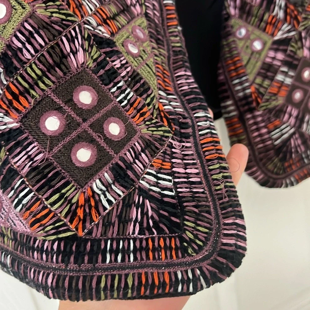 Anthropologie Mirror embroidered Anju Velvet Jacket by Tolani Size Medium - Picture 13 of 16